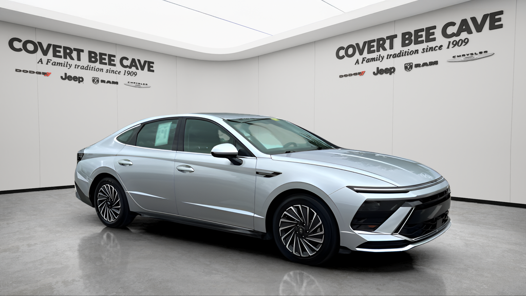 Used Car 2024 Hyundai Sonata Hybrid  Sel For Sale Under $25,000 In Austin, Texas