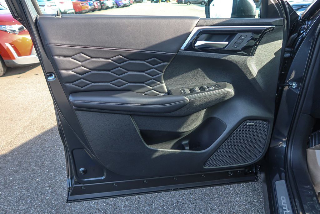 2026 Mitsubishi Outlander SEL 2.5 S-AWC