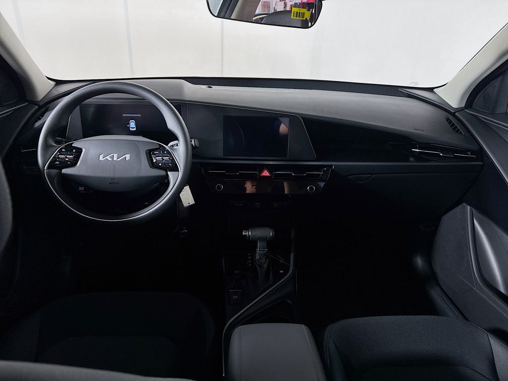 2025 Kia Niro LX