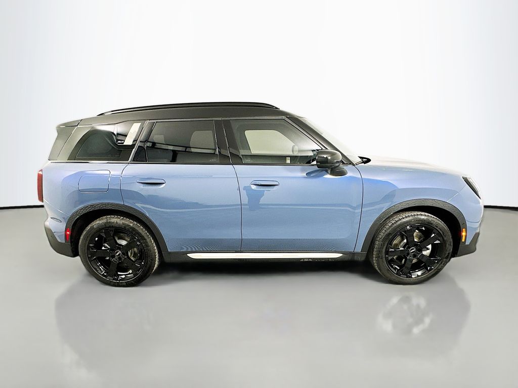 Thumbnail: 2026 MINI Cooper Countryman - 4