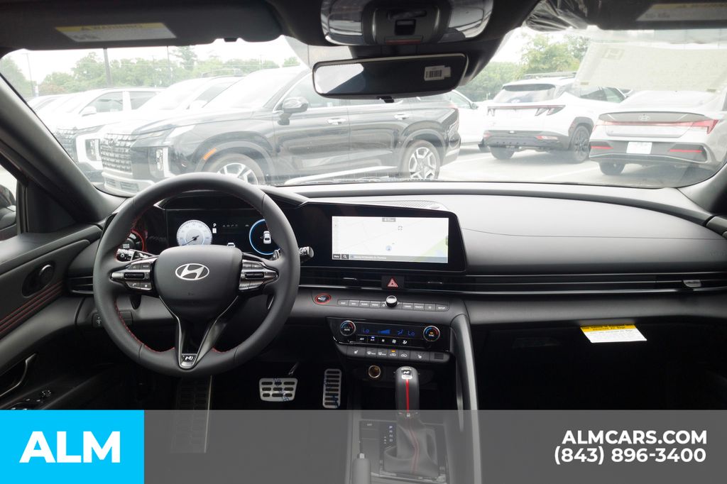 2025 Hyundai Elantra N Line - Photo 20