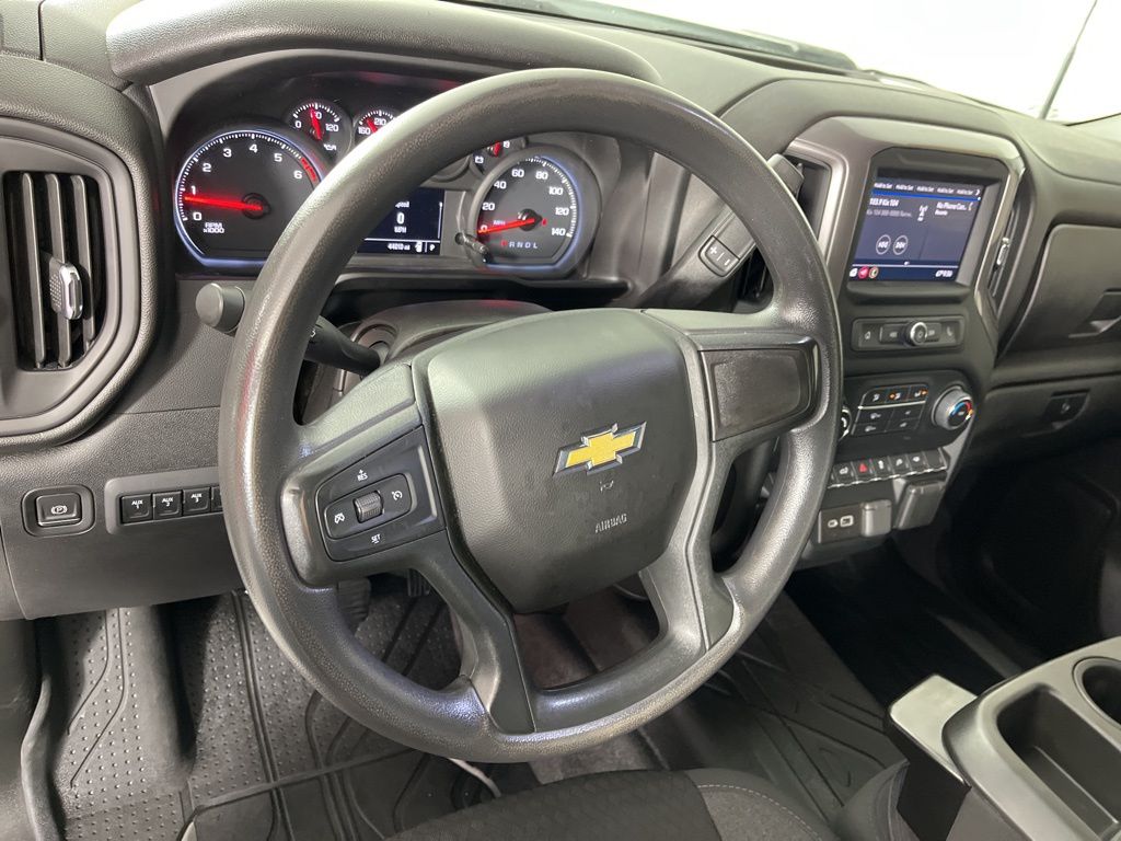 2022 Chevrolet Silverado 2500 Custom 25