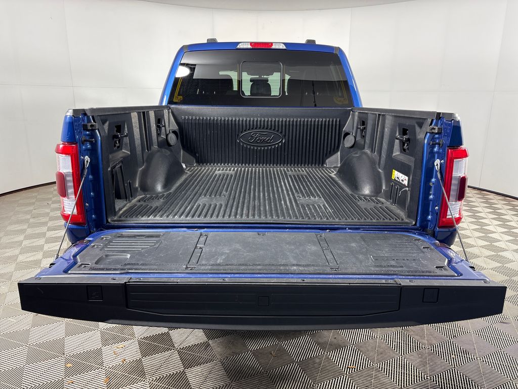 Certified Used 2023  Ford Lariat image 30
