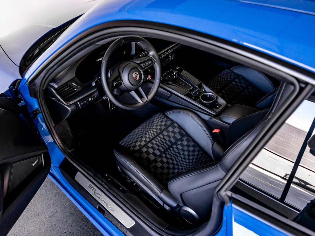 New 2026  Porsche Carrera image 4