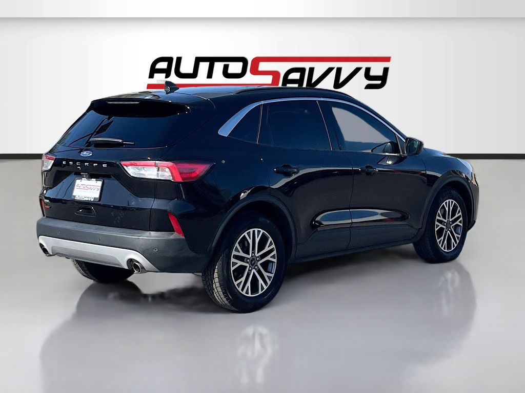 Used 2022 Black Ford SEL image 6