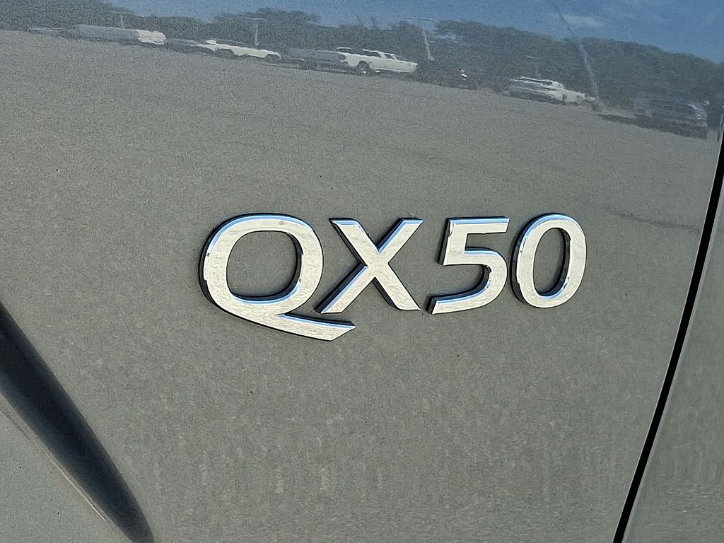 2019 INFINITI QX50 — photo 30