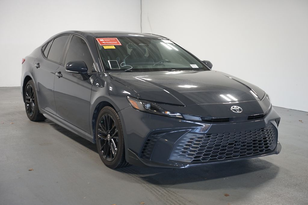 Thumbnail: 2025 Toyota Camry - 3