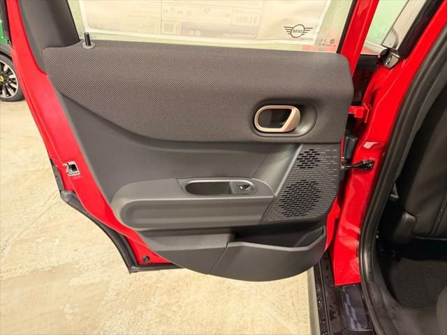 Thumbnail: 2026 MINI Cooper - 19