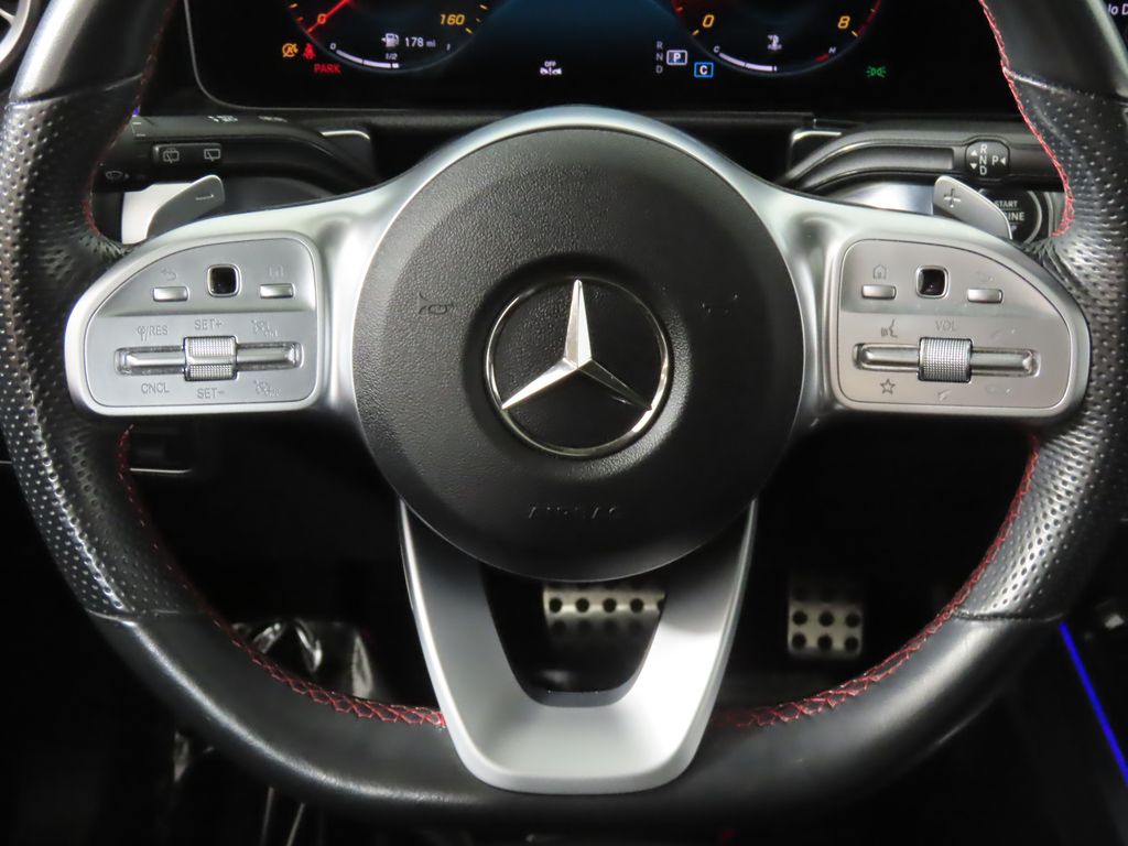 Thumbnail: 2020 Mercedes-Benz GLB - 15