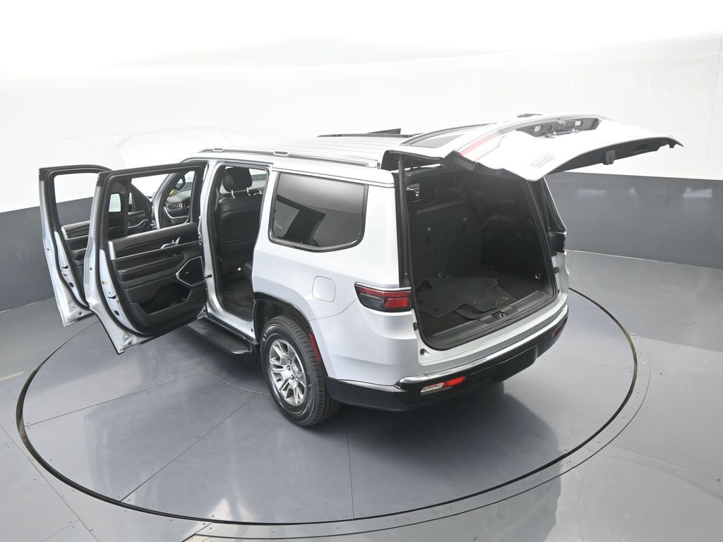 Used 2022 Silver Zynith Jeep Series I image 75