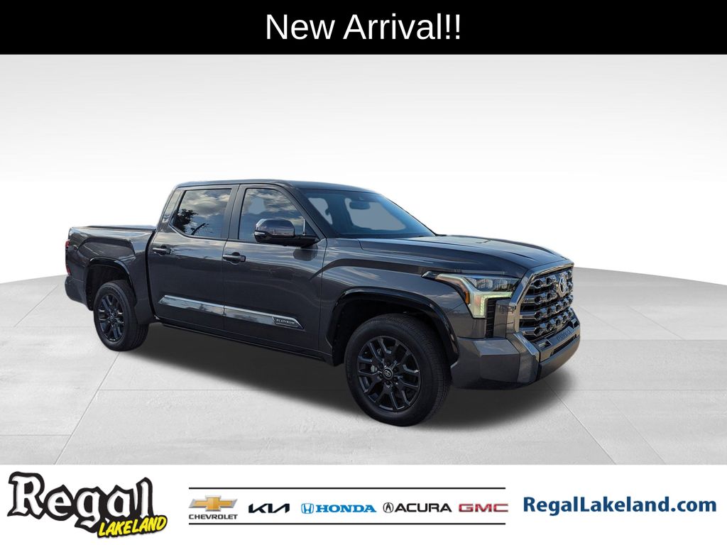 2025 Toyota Tundra Platinum CrewMax Cab 4WD