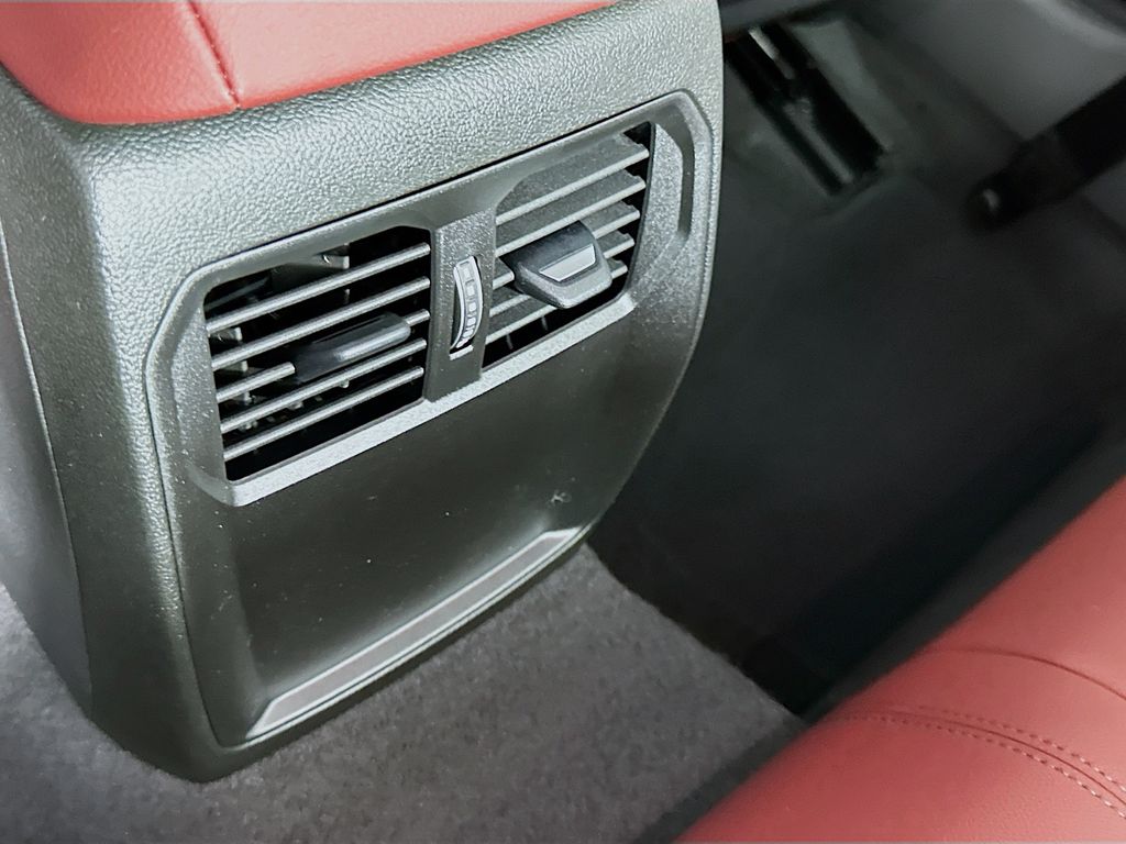 Thumbnail: 2026 BMW 2 Series - 18