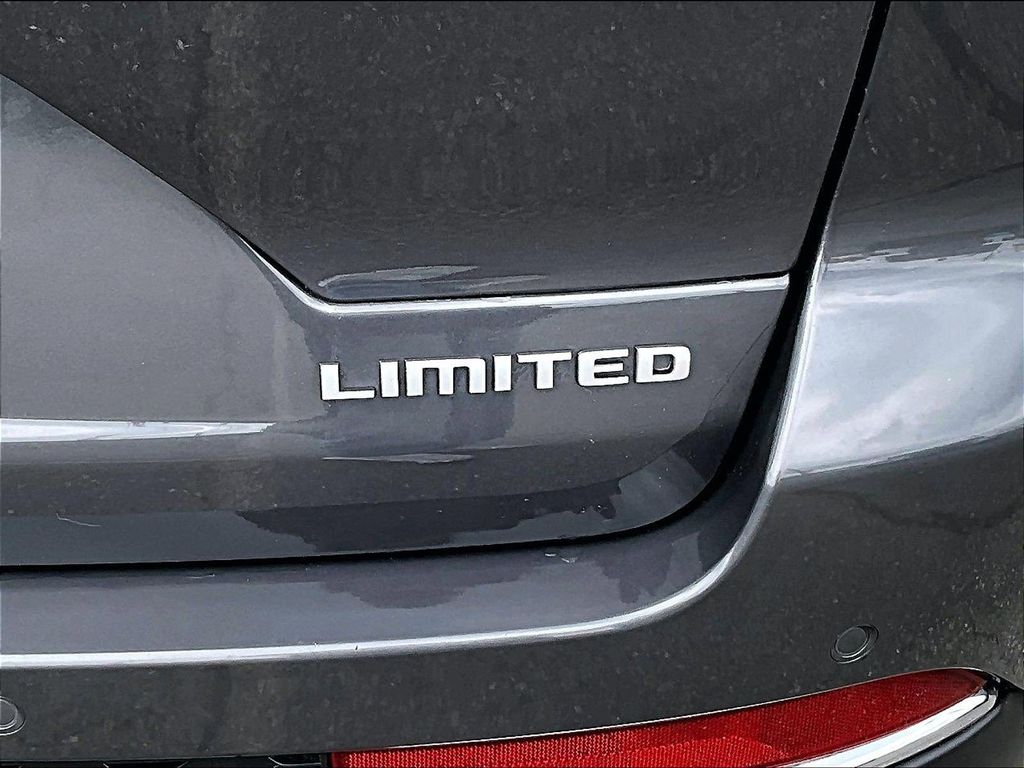 2024 Jeep Grand Cherokee — photo 29
