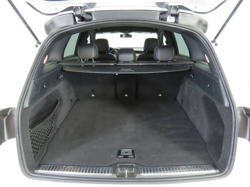 2021 Mercedes-Benz GLC 300 28