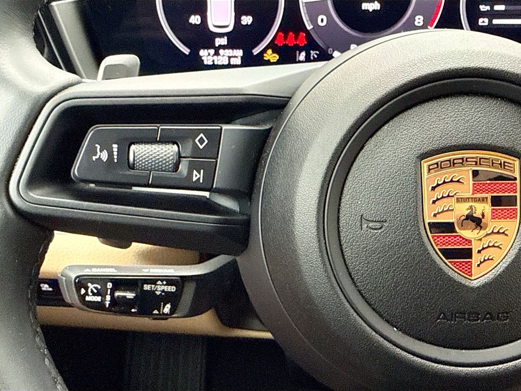 Thumbnail: 2025 Porsche Cayenne - 14