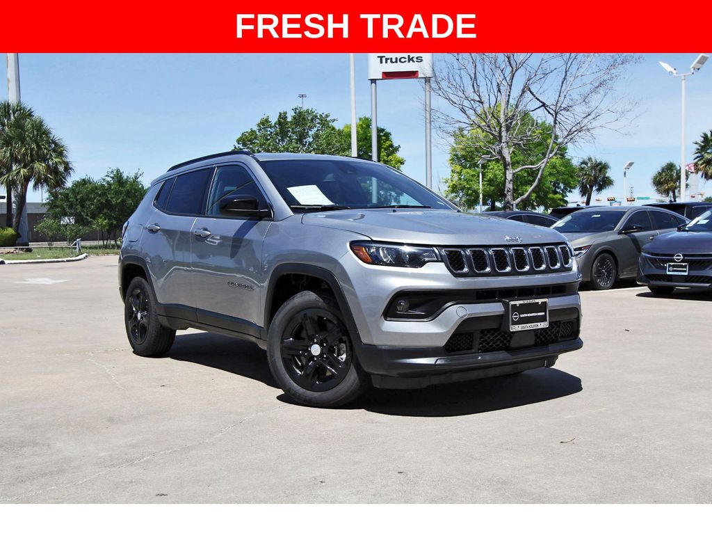 2024 Jeep Compass Latitude - 0