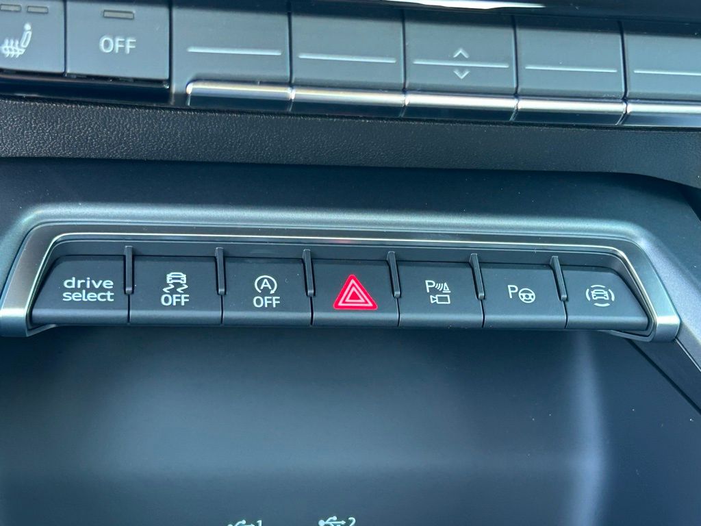 New 2026 Black Audi  image 33