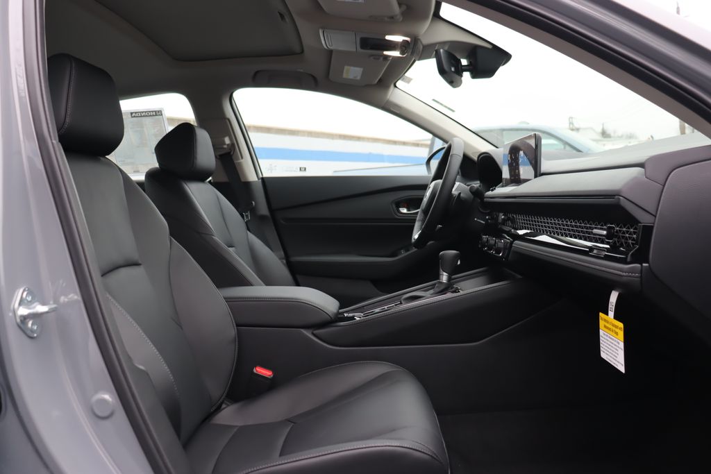 Thumbnail: 2025 Honda Accord - 20