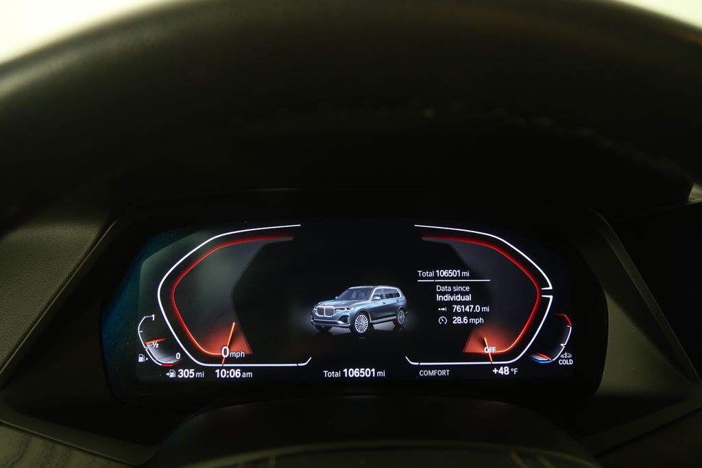 Thumbnail: 2021 BMW X7 - 22