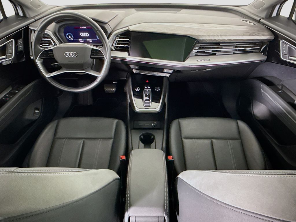 Thumbnail: 2023 Audi Q4 e-tron - 13