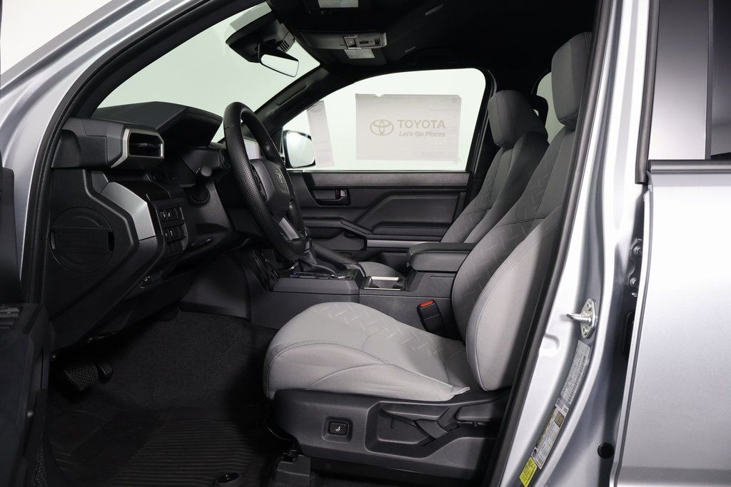 Thumbnail: 2025 Toyota Tacoma - 5