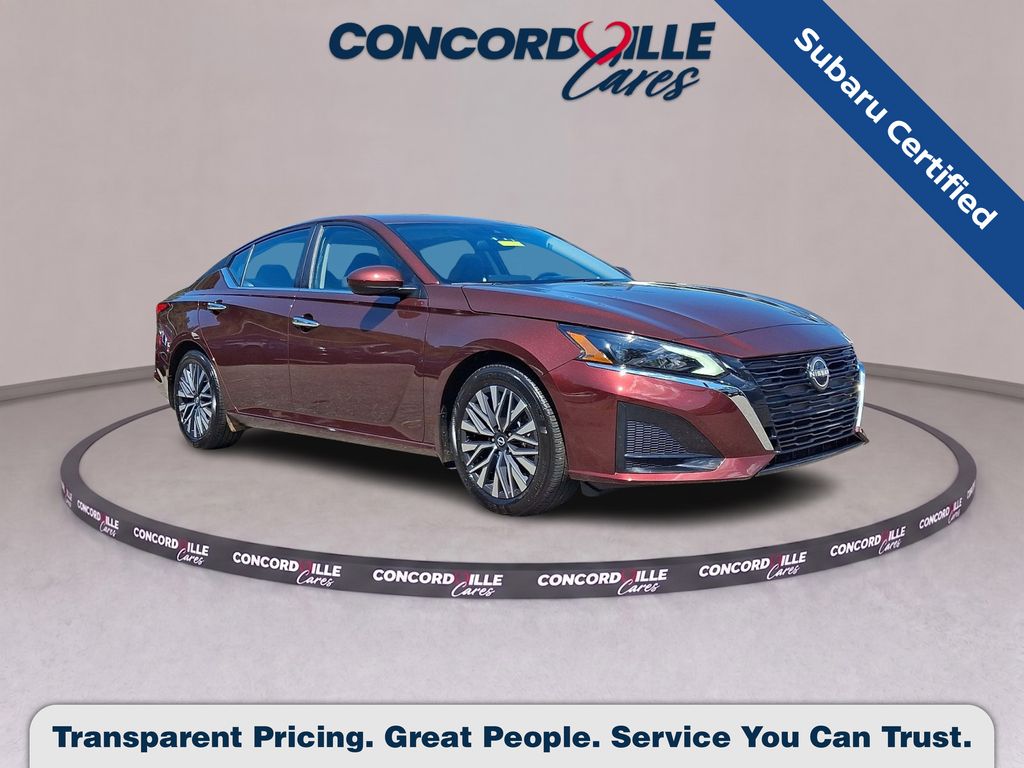 Garnet Pearl 2024 Nissan Altima Sedan Front-Wheel Drive Continuously Variable Transmission