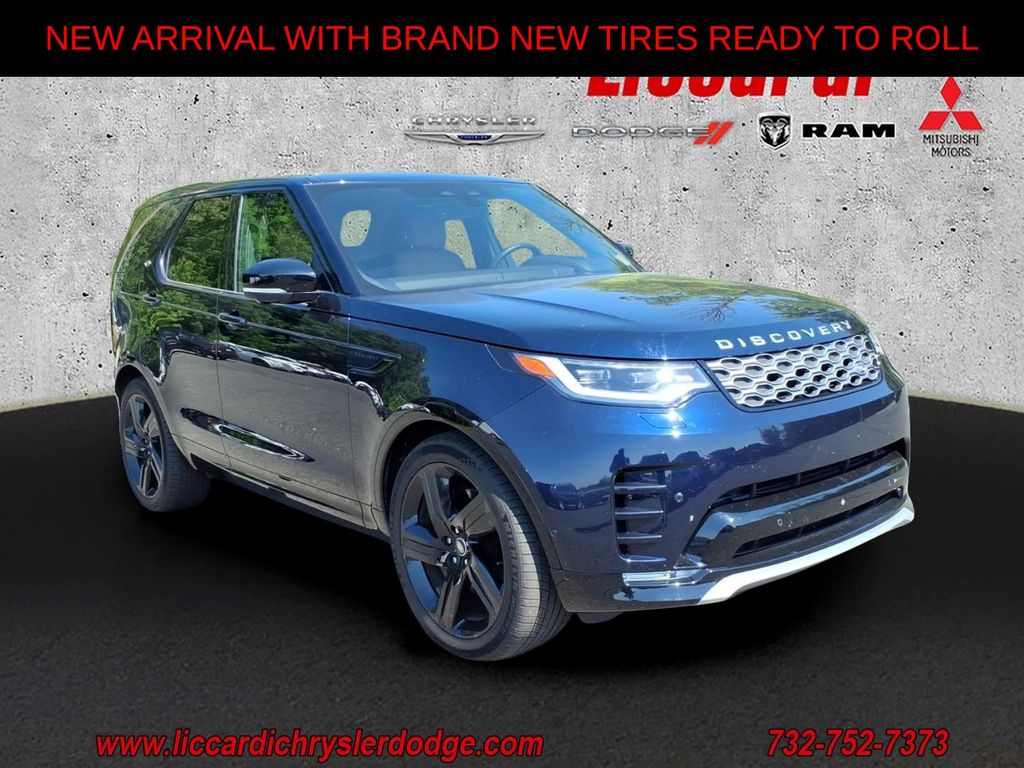 Portofino Blue Metallic 2023 Land Rover Discovery P360 Metropolitan Edition AWD SUV / Crossover All-Wheel Drive 8-Speed Automatic