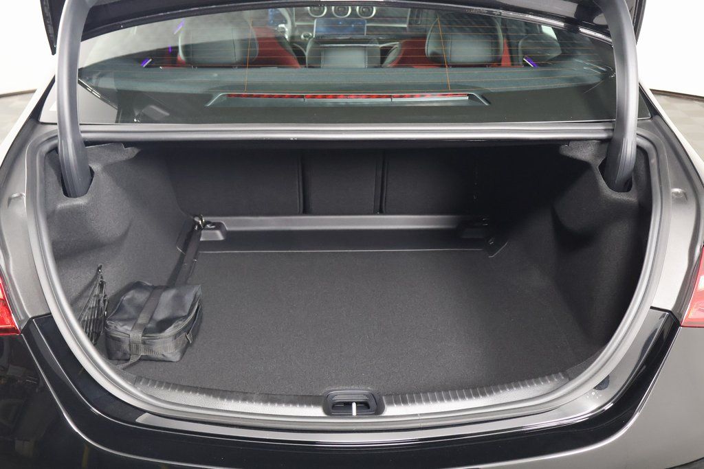 Thumbnail: 2026 Mercedes-Benz C-Class - 8