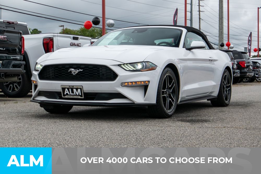 2022 Ford Mustang EcoBoost Premium photo 2