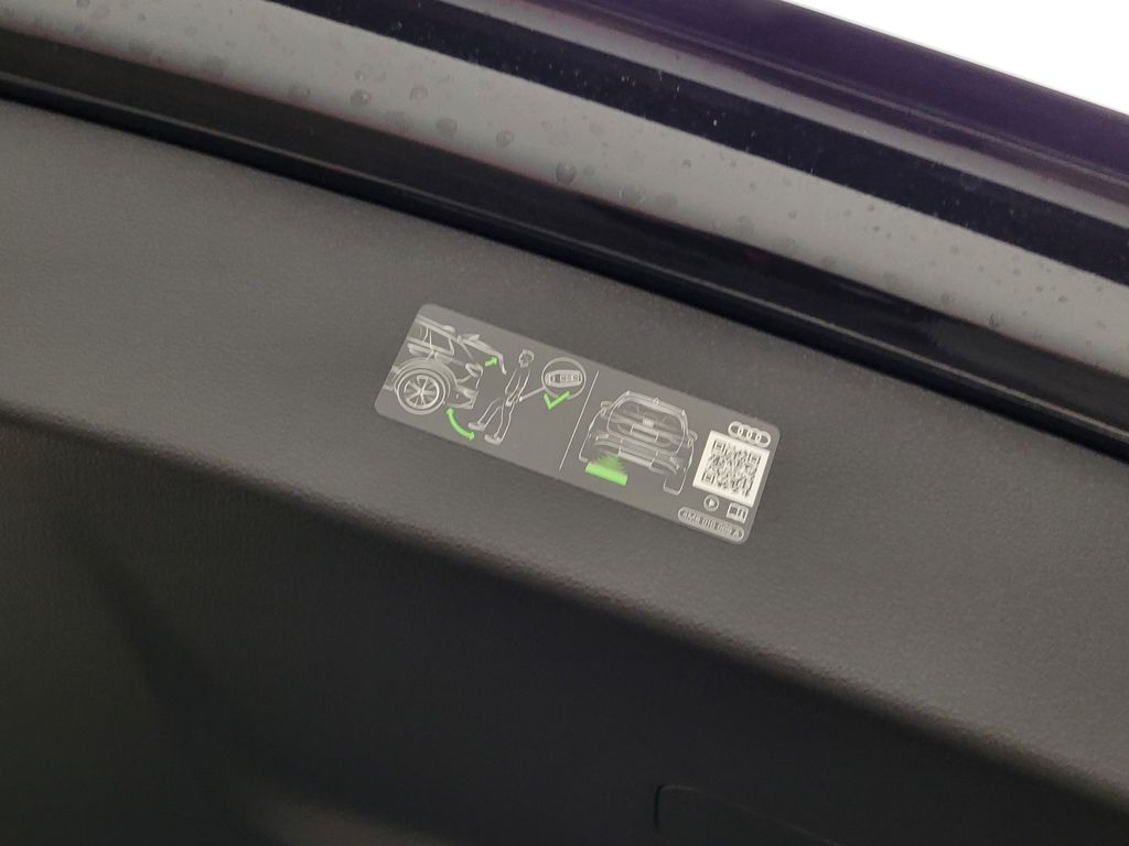 Thumbnail: 2026 Audi Q7 - 13