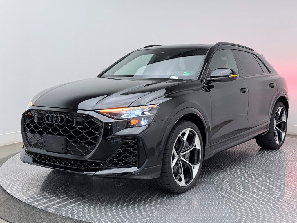 Thumbnail: 2026 Audi RS Q8 - 6