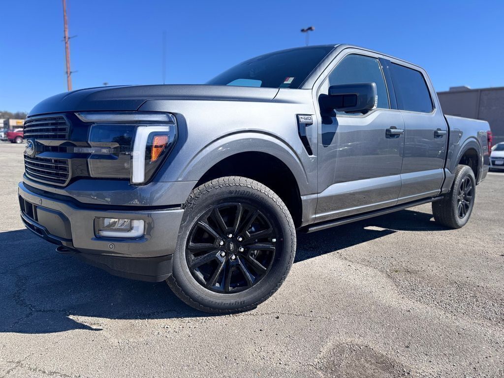 2025 Ford F-150 Platinum SuperCrew 4WD