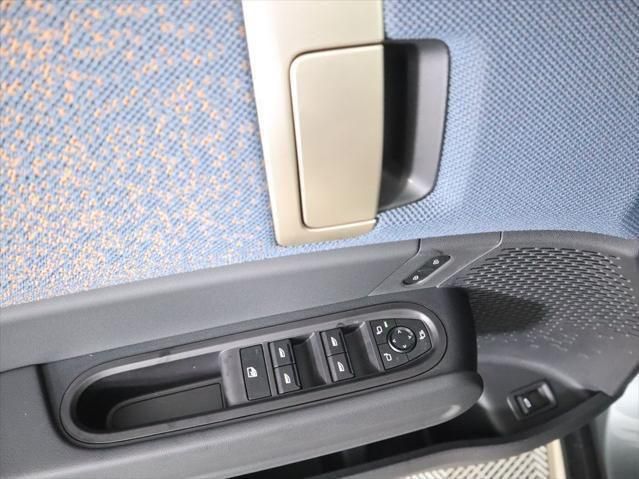 Thumbnail: 2025 MINI Cooper Countryman - 22