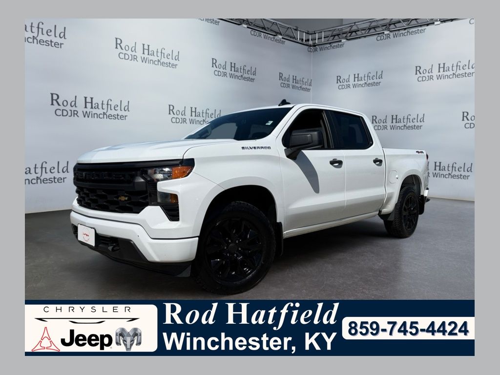 Summit White 2024 Chevrolet Silverado 1500 Pickup Truck Four-Wheel Drive 8-Speed Automatic