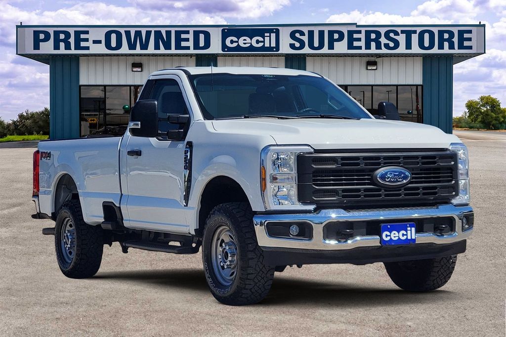 2024 Ford F-250 Super Duty XL LB 4WD