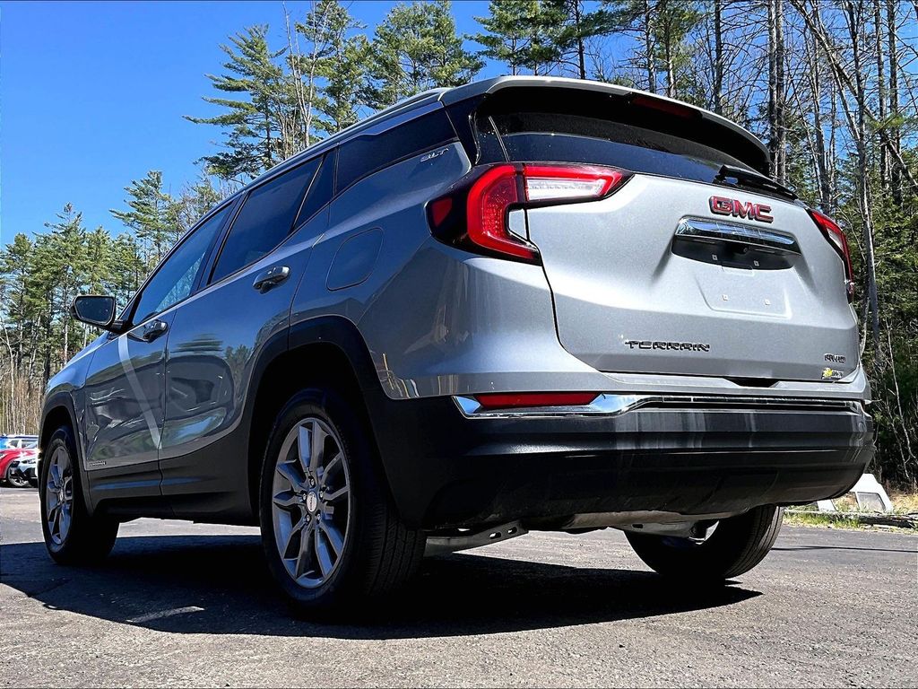 2023 GMC Terrain — photo 6