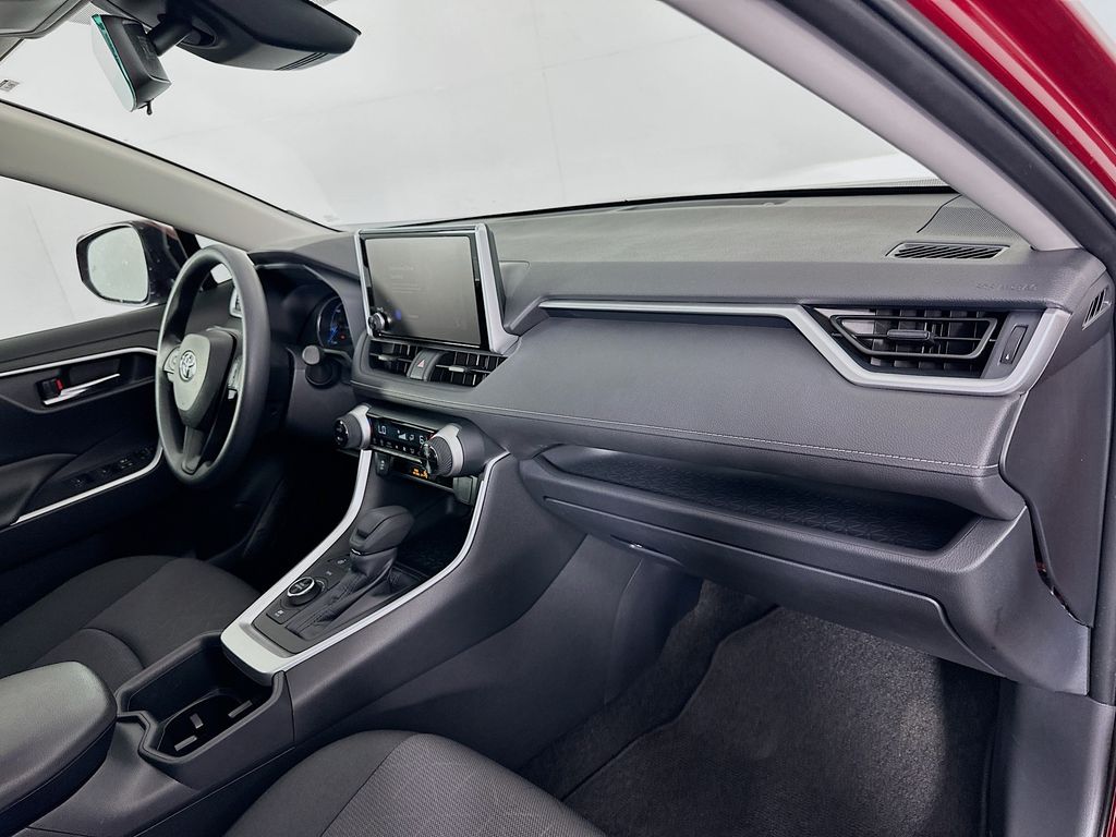 Thumbnail: 2025 Toyota RAV4 - 30