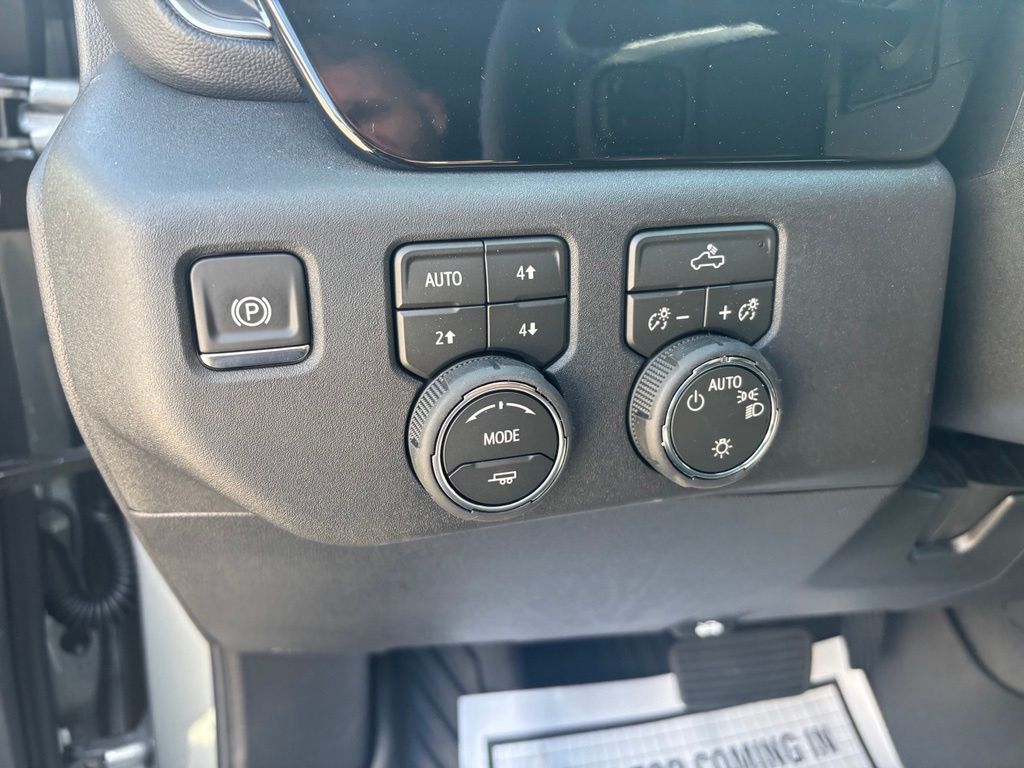 ChevroletSilverado 150018