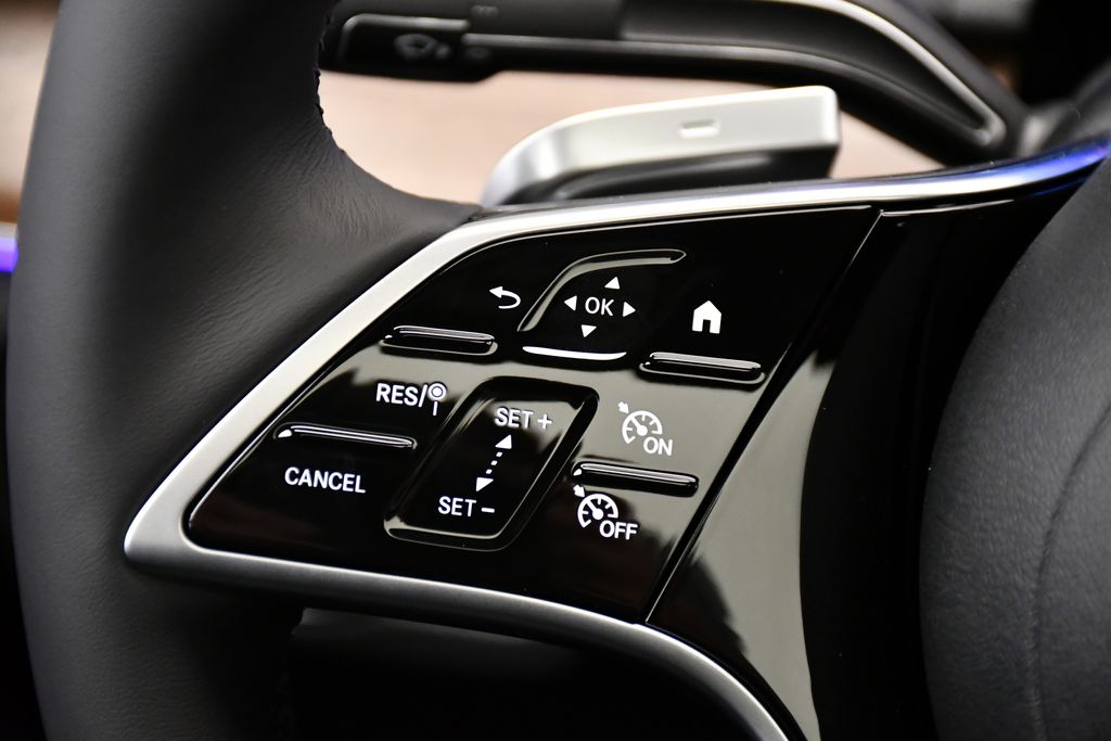 Thumbnail: 2026 Mercedes-Benz GLE - 23