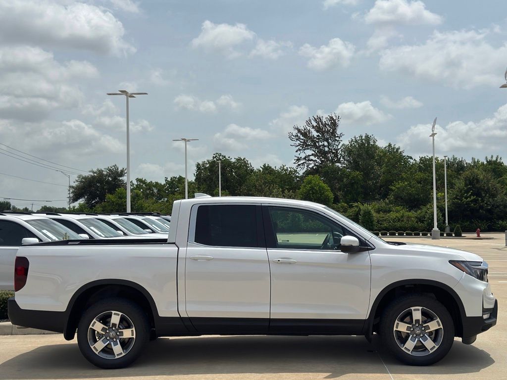 2026 Honda Ridgeline RTL White at Classic Honda Galveston