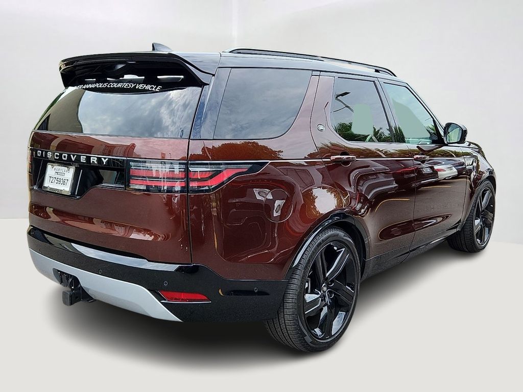 Thumbnail: 2026 Land Rover Discovery - 4