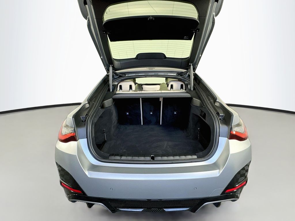 Thumbnail: 2023 BMW i4 - 28