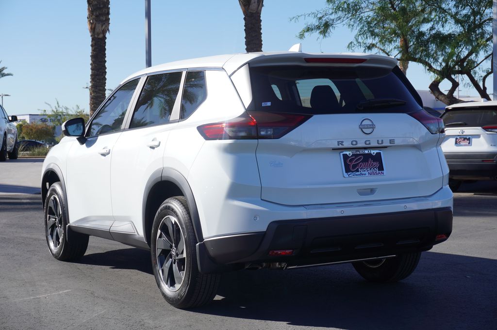 2025 Nissan Rogue SV 3