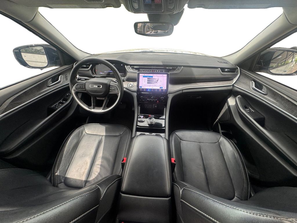 Used Car 2023 Jeep Grand Cherokee L  Limited For Sale Under $30,000 In Round Rock, Texas