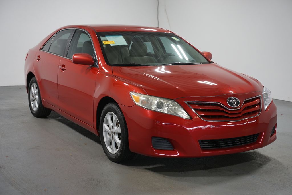 Thumbnail: 2011 Toyota Camry - 3