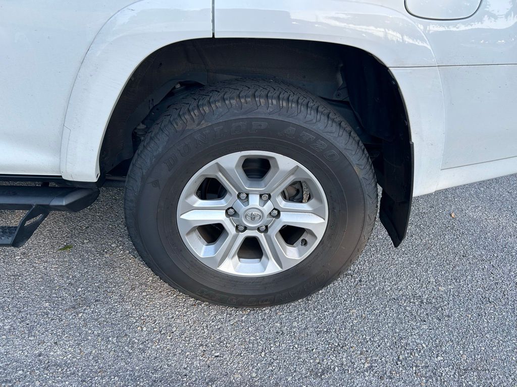2023 Toyota 4Runner SR5 9
