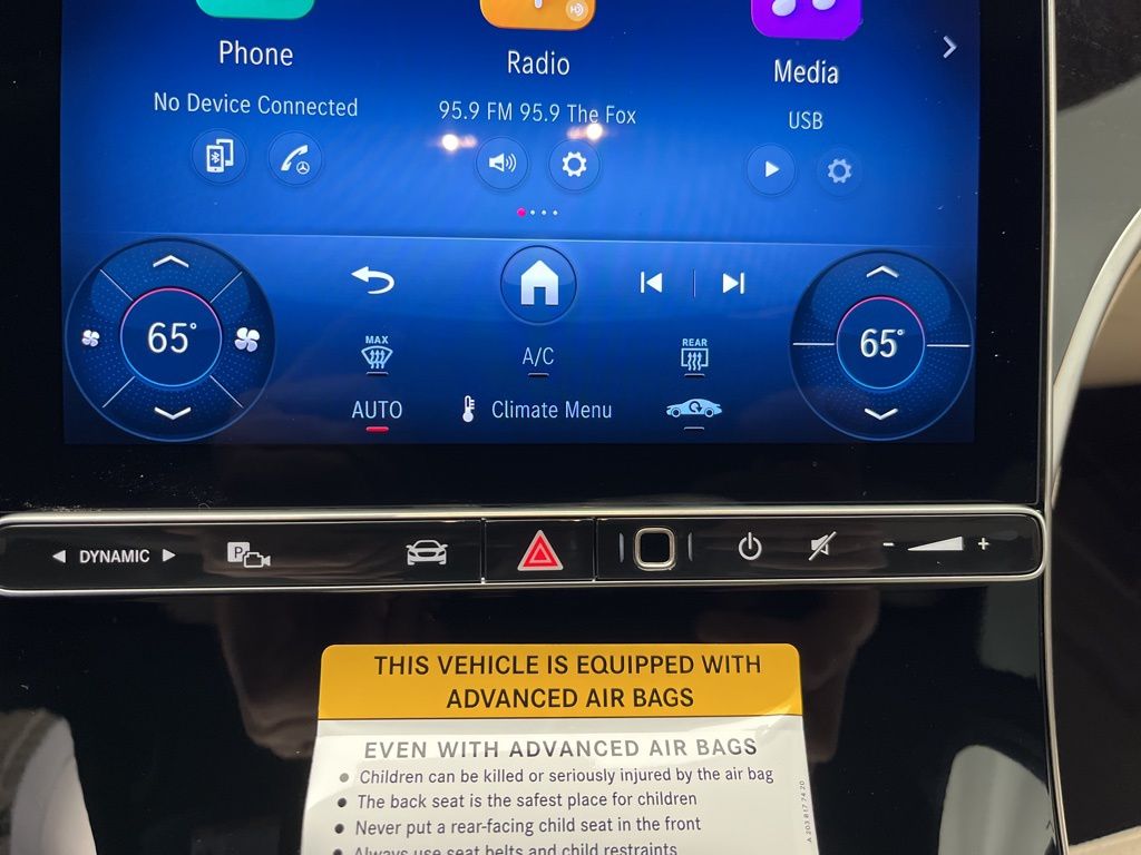 Thumbnail: 2026 Mercedes-Benz GLC - 20