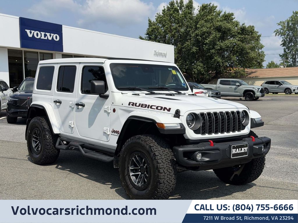 Bright White Clearcoat 2025 Jeep Wrangler SUV / Crossover Four-Wheel Drive 8-Speed Automatic