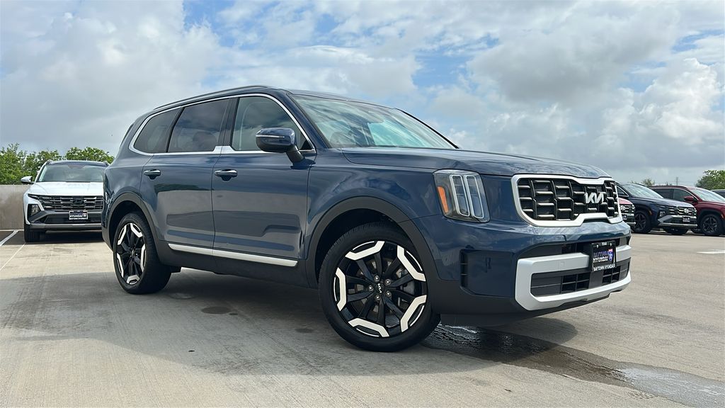 2025 Kia Telluride S Black at Joe Myers Mazda Kia