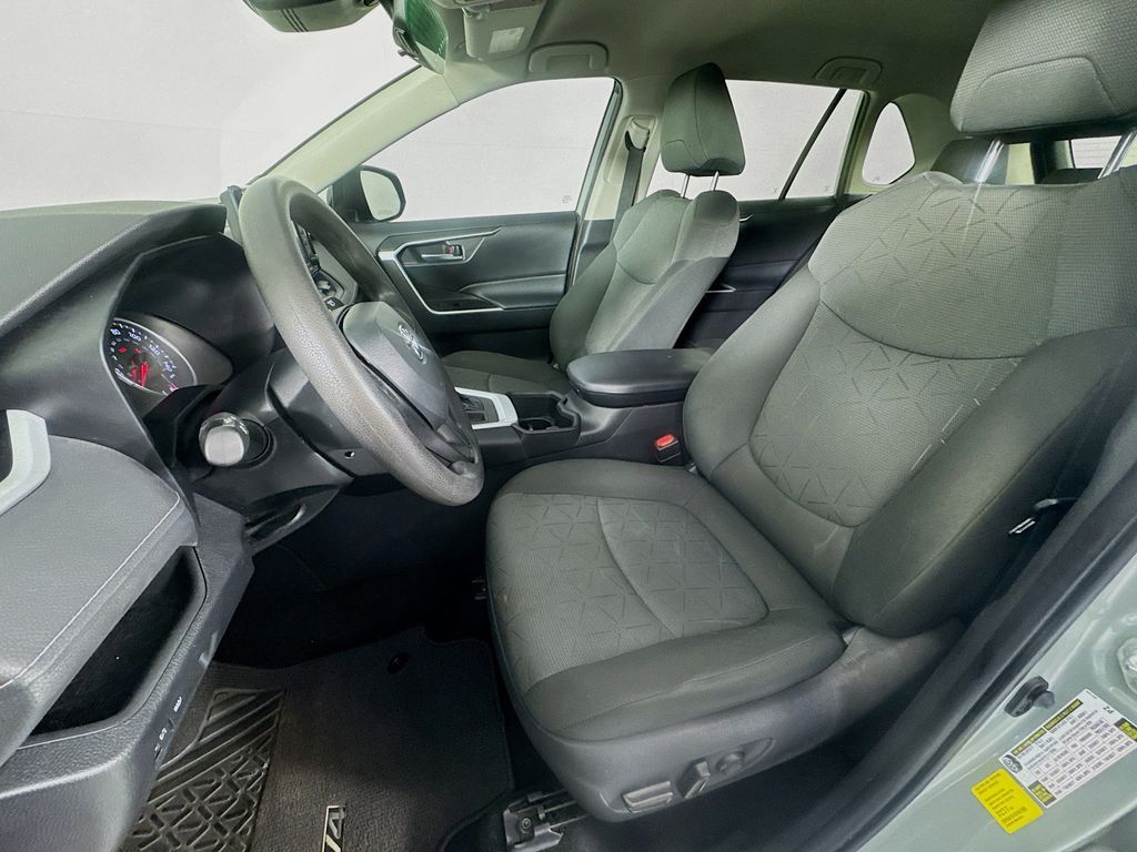 Used Car 2022 Toyota Rav4  Xle For Sale Under $30,000 In Austin, Texas